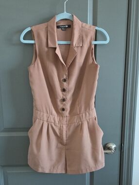 LAST CALL!! Forever 21 Sleeveless Button-Front Romper in Light Brown